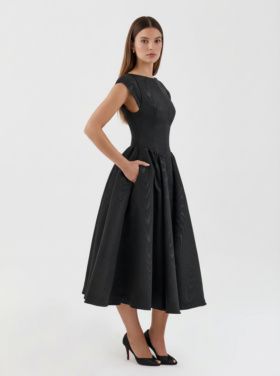 Hallie - Midi Dress